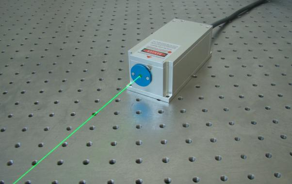 532nm绿光连续单频激光器