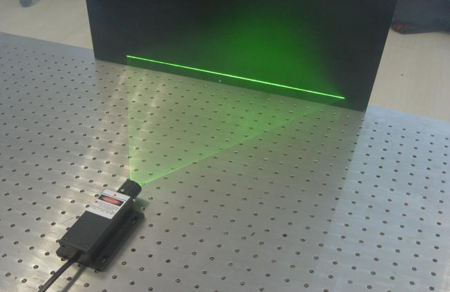 532nm 绿光连续一字线激光器